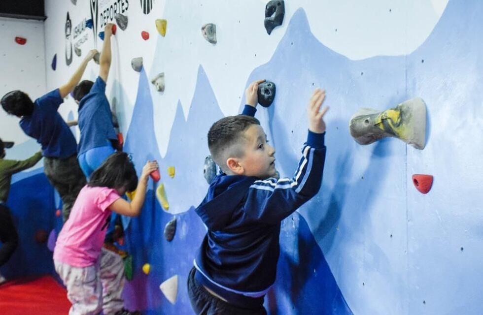 Se inauguró la Escuela Municipal de Escalada