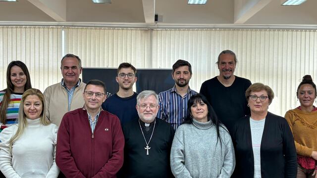 Monseñor Pedro Torres visitó el Concejo Municipal de Rafaela