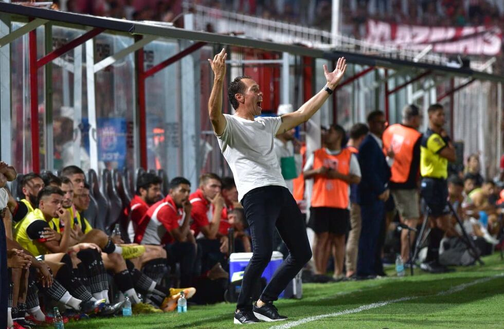 Lucas Bovaglio, sin vueltas por el empate de Instituto: “Queríamos los tres puntos”