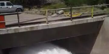 Quedó habilitada la segunda válvula reguladora del riego del embalse. La obra para su arreglo demandó cerca de 2 millones de pesos y 2 años de trabajo. Gentileza Gobierno de Mendoza