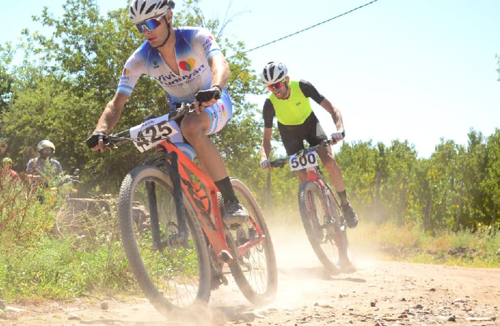 Rural Bike Tunuyán: entre los 400 bikers, Andrés Viotto y Marilín Fernández fueron imparables