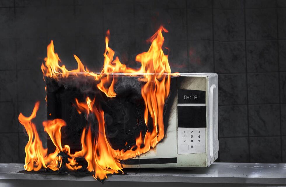 ¿Si sufro daños en mis artefactos por fallas en el servicio eléctrico, puedo reclamar resarcimiento?