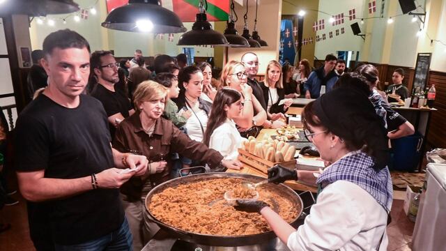 El menú de paella dijo presente en más de un establecimiento.