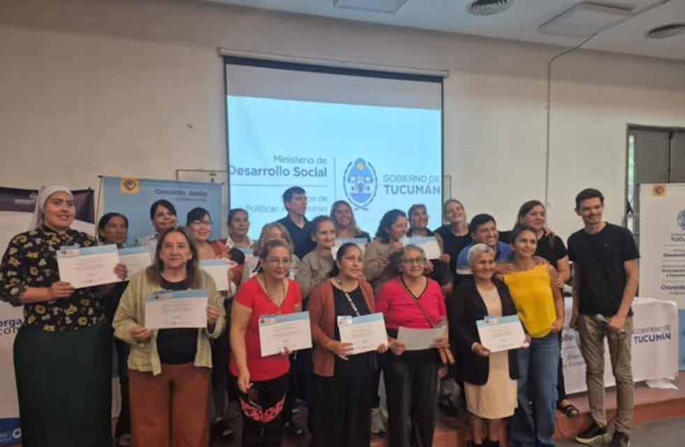 Desarrollo Social entregó certificaciones a organizaciones comunitarias