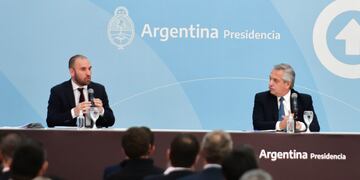 Martín Guzmán junto Alberto Fernández en Casa Rosada. (Foto: Federico López Claro)