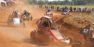 El Segundo Campeonato Misionero de Karting de tierra fue un éxito.
