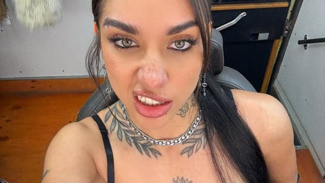 María Becerra mostró su nuevo tatuaje.