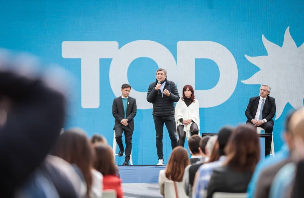 Un lugar incómodo para el kirchnerismo: correrse de la pelea Massa-Grabois y lograr enfocar la energía en PBA