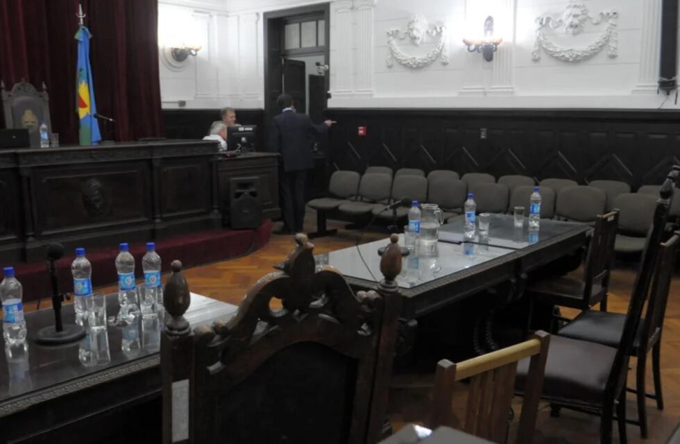 Tras la suspensión de ayer, comienza el juicio por un aberrante caso en Punta Alta