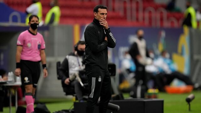 Lionel Scaloni a la espera de con qué jugadores podrá contar para la Selección Argentina