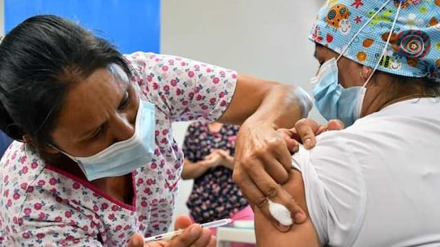 COVID-19: estudios en Chaco indican que menos del 3% de vacunados se contagiaron