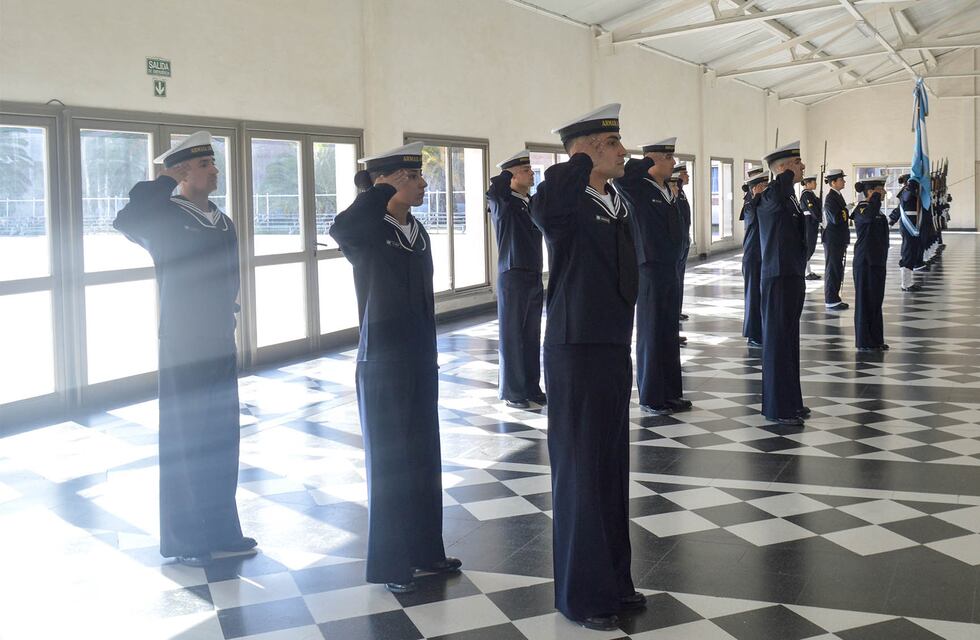 Puerto Belgrano: nuevos egresados del Curso de Integración Militar para Técnicos