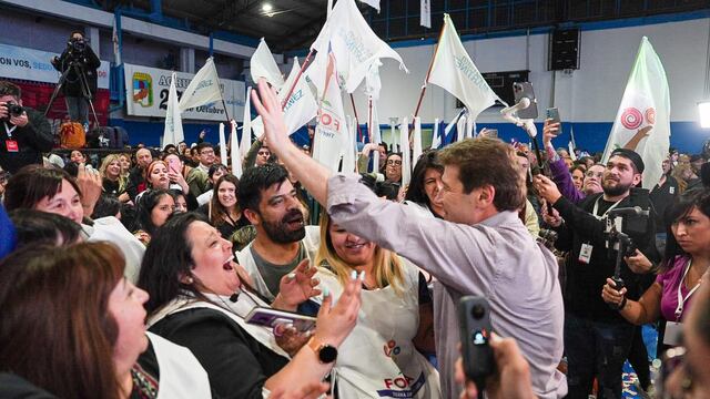 Gobernador Gustavo Melella