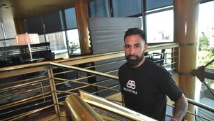 Ariel Rojas, director deportivo de Belgrano, y las explicaciones de por qué se decidieron por Walter Erviti (Facundo Luque / La Voz).