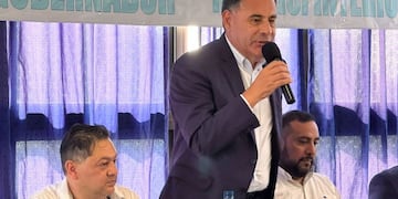 Regino Amado encabezó un acto junto a dirigentes gremiales