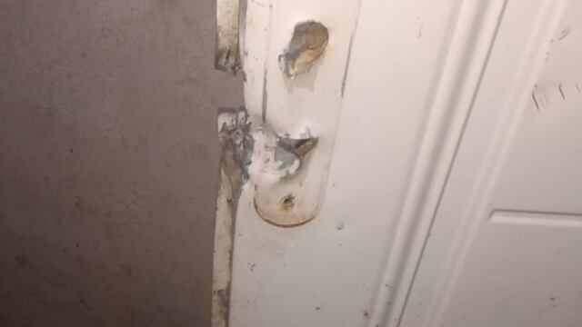 Intentaron forzar la cerradura de una casa y consiguieron alojamiento en la comisaría de Alta Gracia.