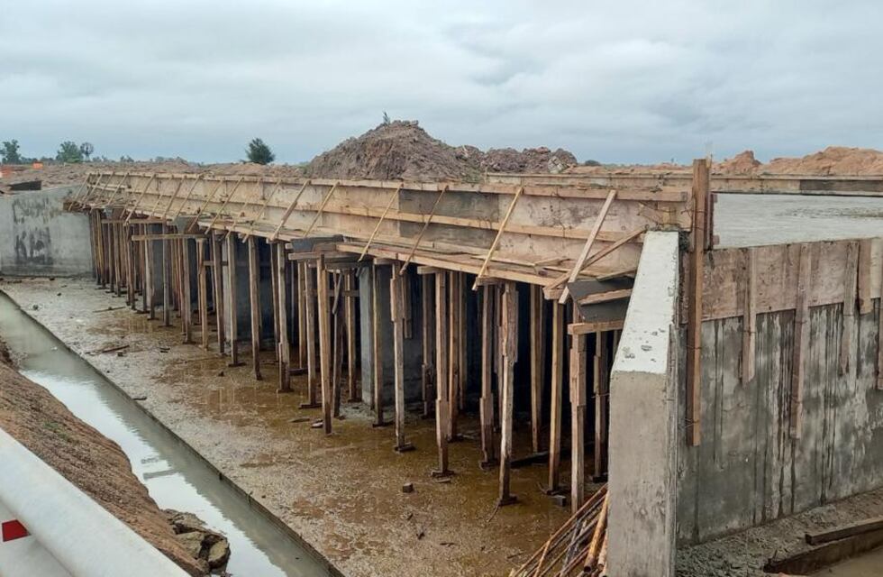 La Provincia reactivó las obras hídricas en el Bajo Peretti