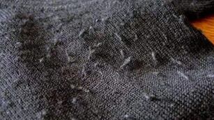 Cuál es el truco definitivo para quitar las pelotitas al pulóver.