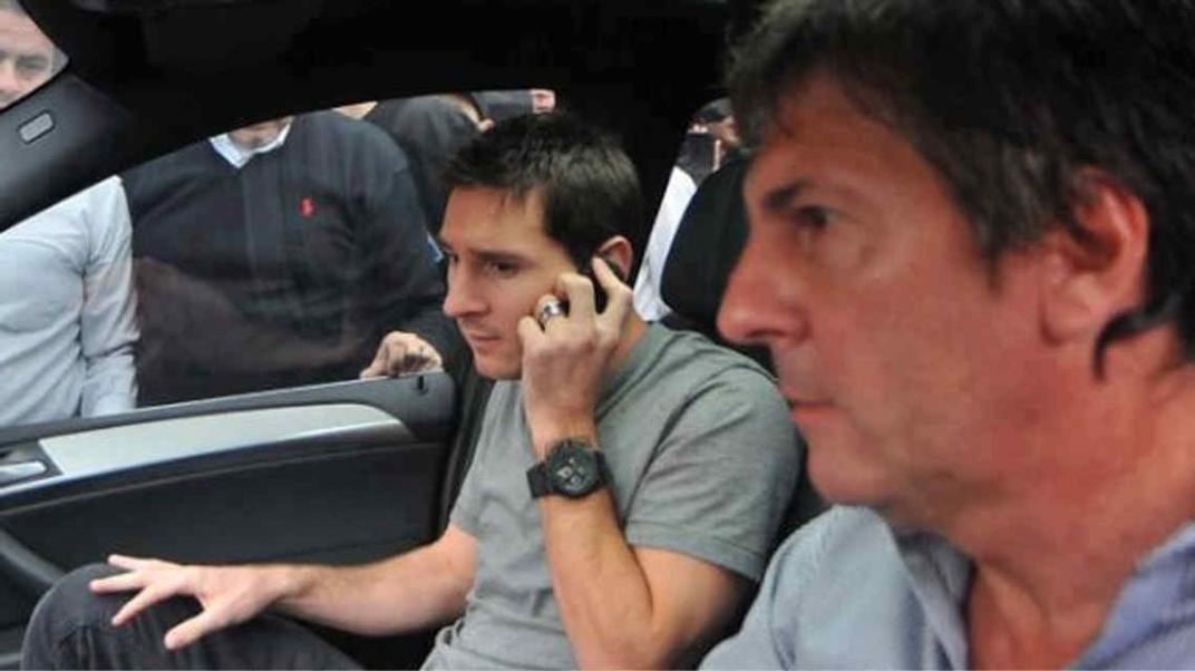 Messi y su padre, otra vez bajo la lupa (Foto: Captura Web).
