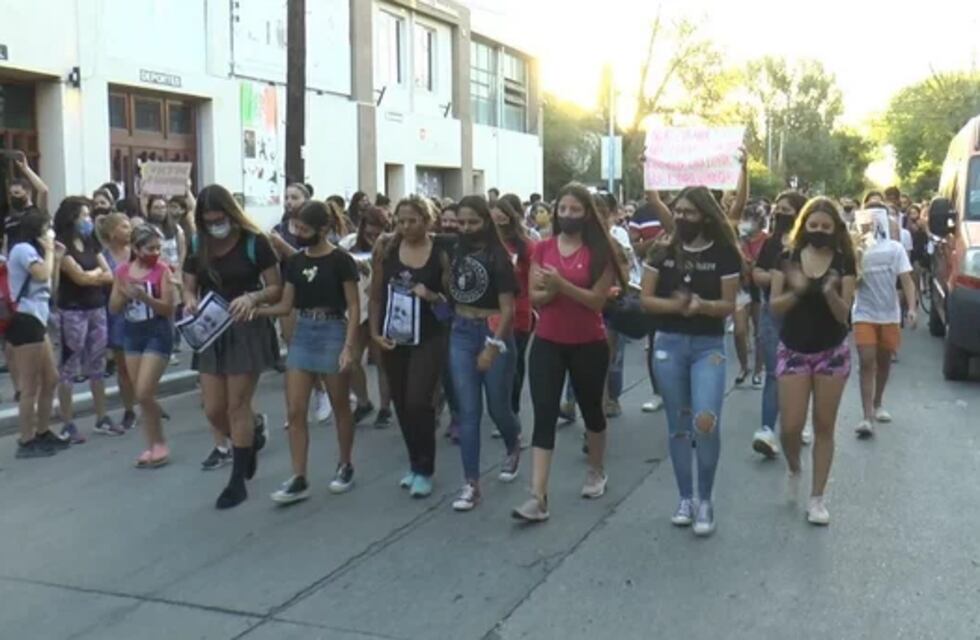 En Villa Mercedes marcharon por la niña de seis años que fue abusada