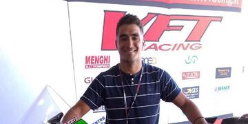 Andrés González piloto de El Tío