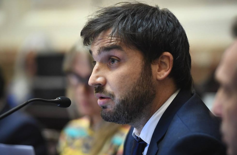 Ignacio Torres reveló que Santiago Caputo lo amenazó: “Me dijo ‘vamos a sacar todos los tanques a las redes’”