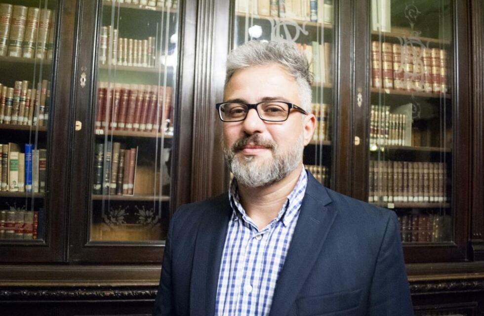 Gustavo Guzman se anotó como precandidato a intendente de Paraná