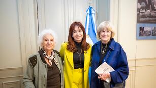 Estela de Carlotto, Cristina Kirchner y Mary-Claire King