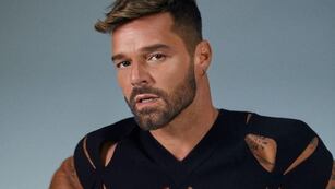Está inspirada en el espacio exterior y sale una fortuna: este es el exquisito perfume que usa Ricky Martin.