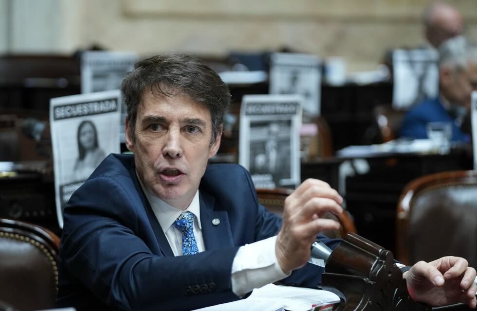 La Justicia Federal de Tierra del Fuego solicita a diputados suspender la sucesión de Héctor Stefani