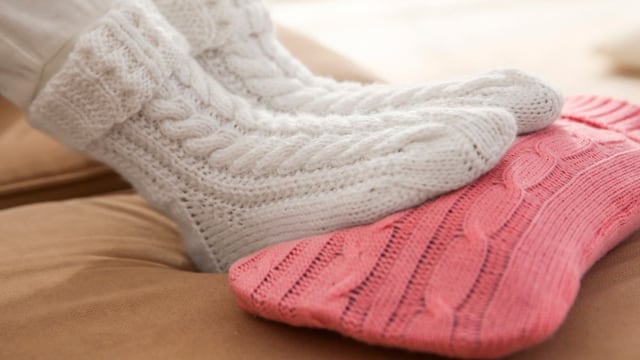 Adiós a los pies congelados: el trucazo casero para proteger tu calzado del frío