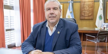 Víctor Moriñigo rector de la Universidad Nacional de San Luis