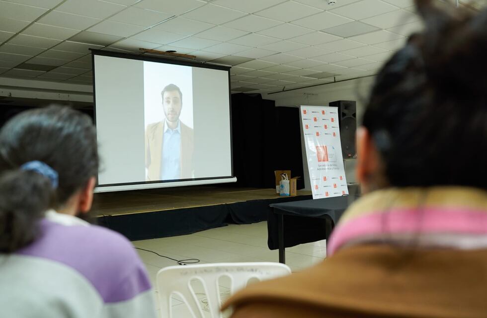 Tierra del Fuego: realizaron el primer encuentro sobre inscripción al Registro Único de Adopción