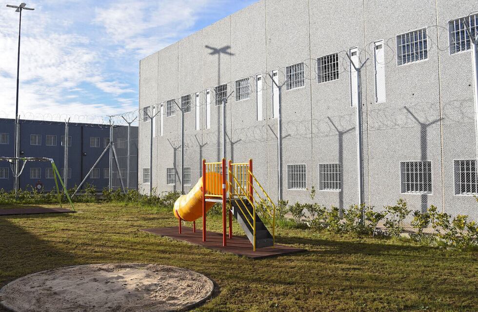 Dos internas de la cárcel de mujeres de Rosario sufrieron gravísimas quemaduras en una protesta