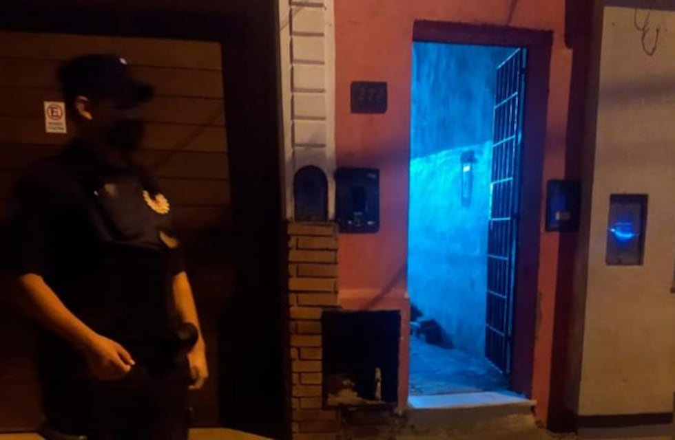 Violencia en Córdoba: balean la casa de ex barra del club Belgrano