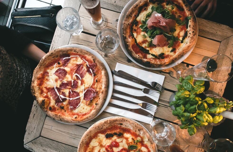 Cuál es la reconocida pizzería internacional que llega Argentina