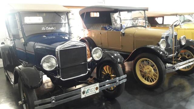 Encuentro de Autos Antiguos en Arroyito