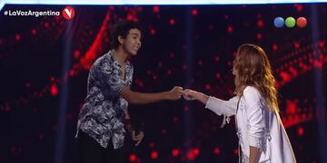Guido Encina de 19 años canta desde muy pequeño, los sueños de una joven promesa de Corrientes.
