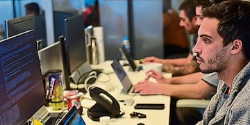 La mayoría de los jóvenes de Córdoba padecen sueldos bajos. (Javier Ferreyra / La Voz)