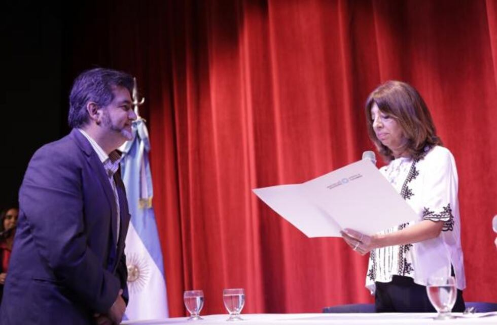 Humberto Salazar asumió como presidente del Ente Cultural provincial