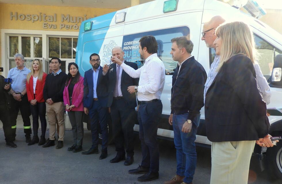 Punta Alta recibió una ambulancia para el Hospital Municipal Eva Perón