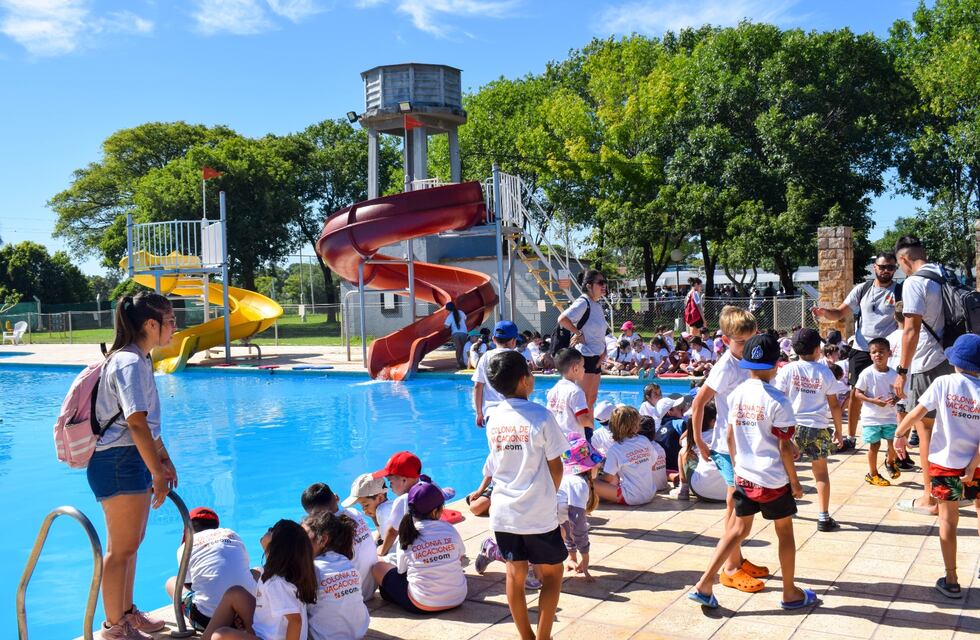 Más de 400 chicos comenzaron la colonia de vacaciones en el SEOM
