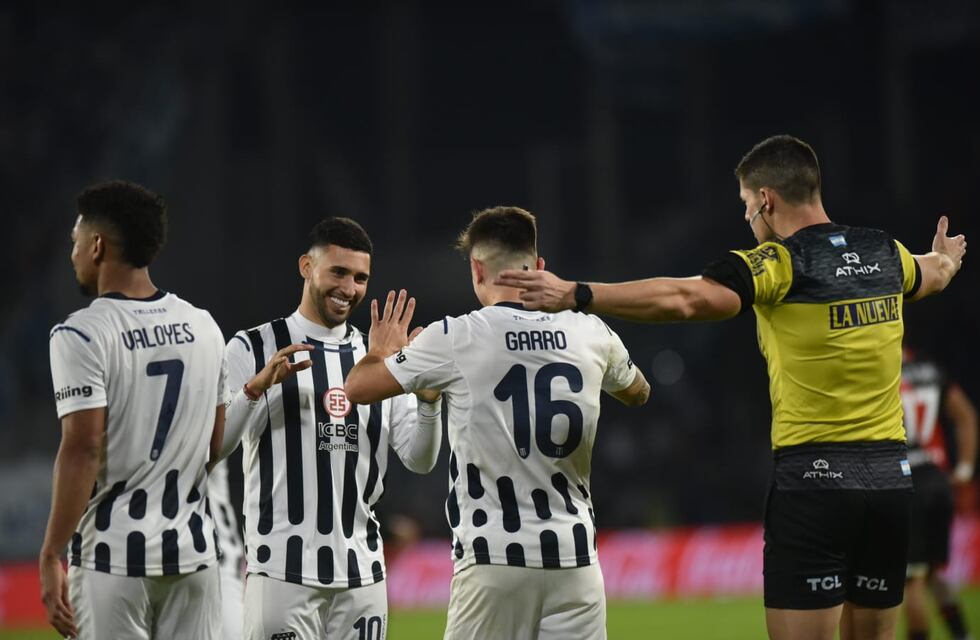 Video: Talleres derrotó al puntero River y se metió de lleno en la pelea por el campeonato