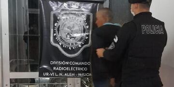 Un hombre fue detenido por presunto pirómano en Leandro N. Alem.