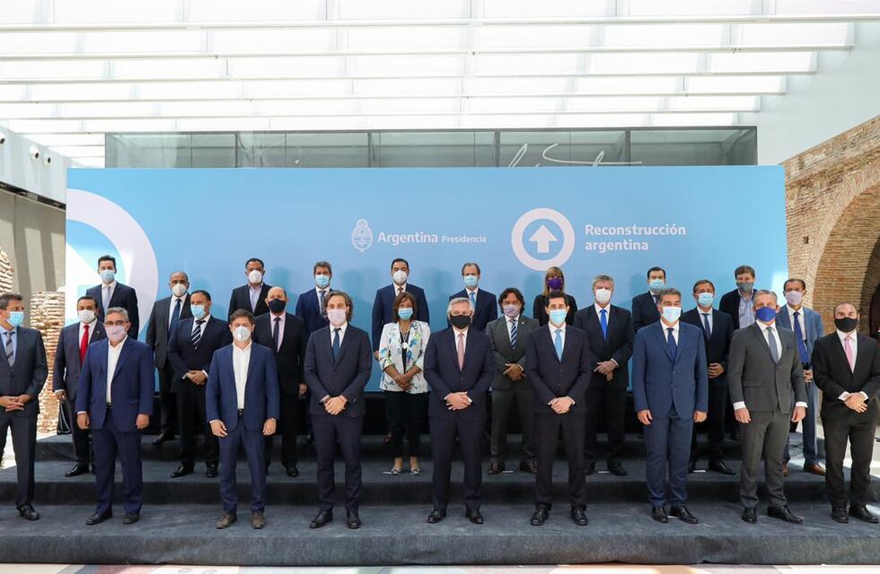 Alberto Fernández firmó el Consenso Fiscal junto a los gobernadores y sin la presencia de Rodríguez Larreta