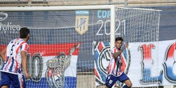 Peñarol de San Juan empató 3-3 con Sansinena y sigue en las últimas posiciones de las posiciones.