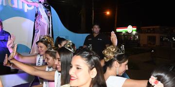 Miles de m aipucinos le dieron la bienvenida a Giuliana Pilot, Virreina Nacional de la Vendimia 2022. José Gutiérrez/Los Andes