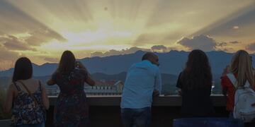 Encuentro de emprendedores tecnológicos relacionados con el turismo, comercio y medio ambiente, estarán dando a conocer sus aplicaciones en la Terraza Municipal.