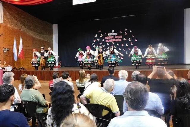 Wanda celebró el 107° aniversario de la independencia de Polonia con una emotiva jornada cultural.