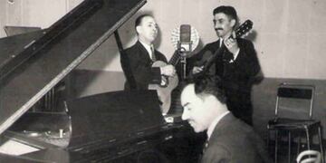 Alberto Rodríguez solía asistir al Museo Municipal Molina Pico para interpretar sus canciones en el piano de ese lugar.